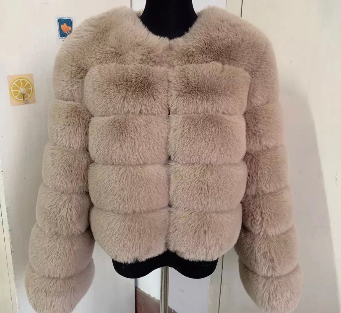 5 Ring Faux Fur Coat - Full Length Sleeve